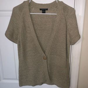 August Silk Women’s Size M Terracotta Cardigan Knit V Neck Short Sleeve